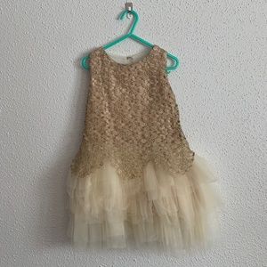 Girls dress